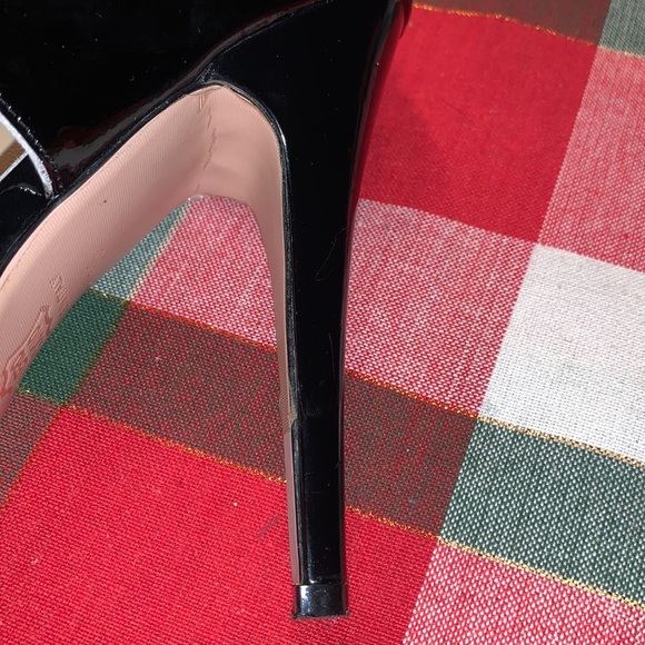 Jimmy Choo Patent Leather Lagoon Heels size 36 - Picture 16 of 16